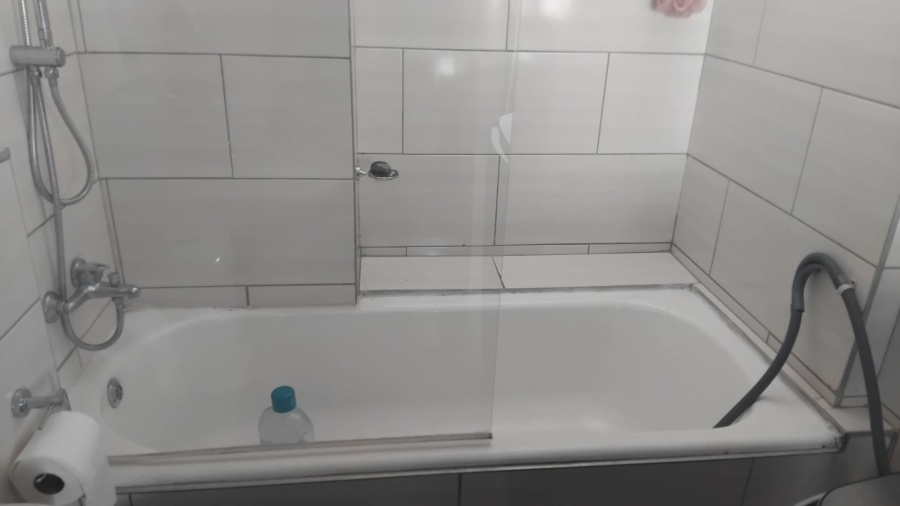 1 Bedroom Property for Sale in Sunnyside Gauteng