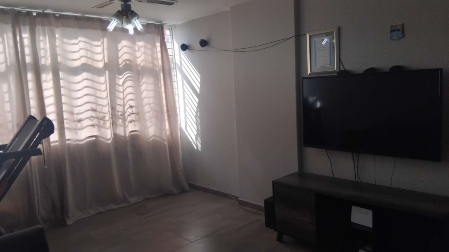 1 Bedroom Property for Sale in Sunnyside Gauteng