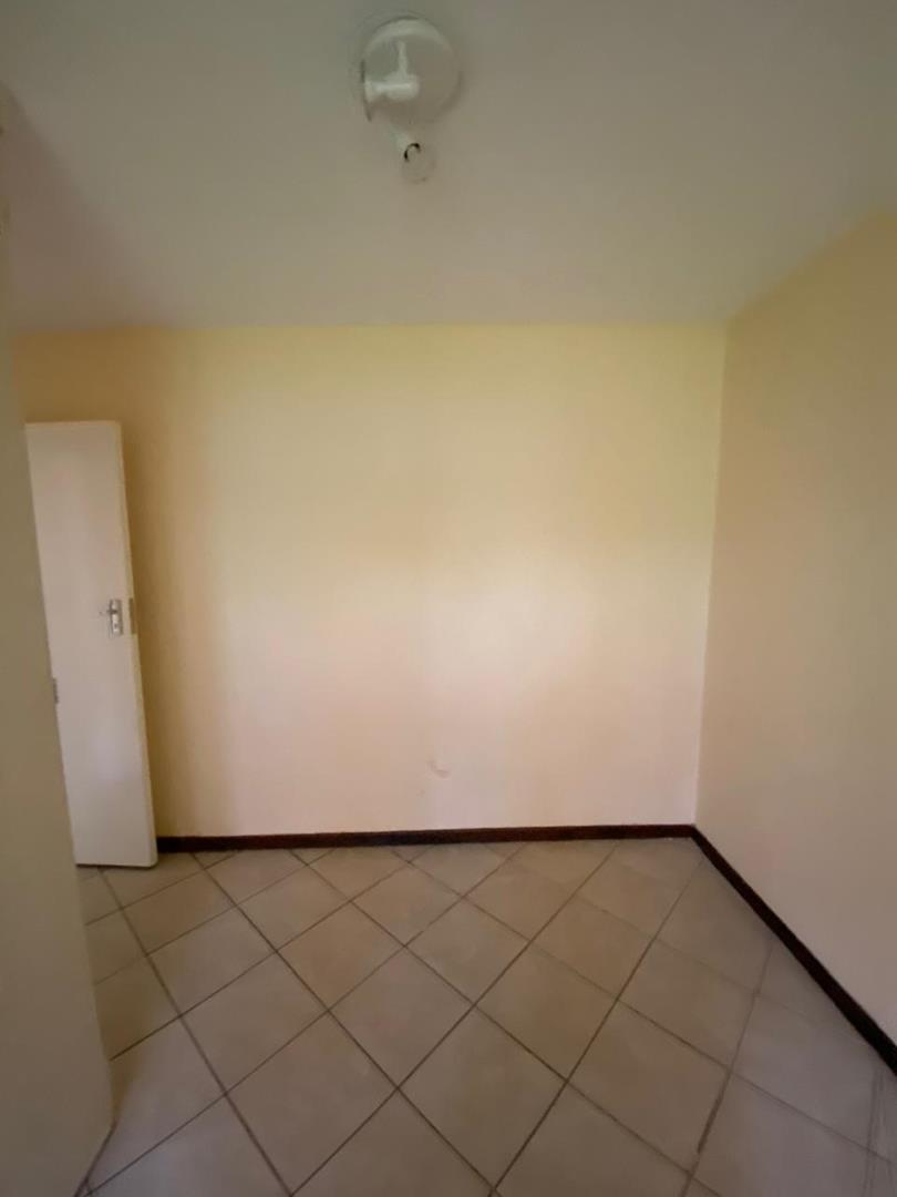 To Let 2 Bedroom Property for Rent in The Orchards Gauteng