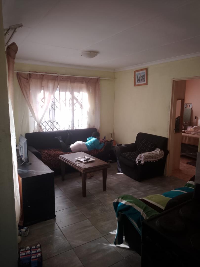 2 Bedroom Property for Sale in Soshanguve VV Gauteng