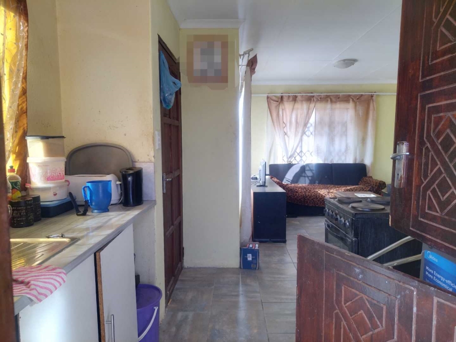 2 Bedroom Property for Sale in Soshanguve VV Gauteng