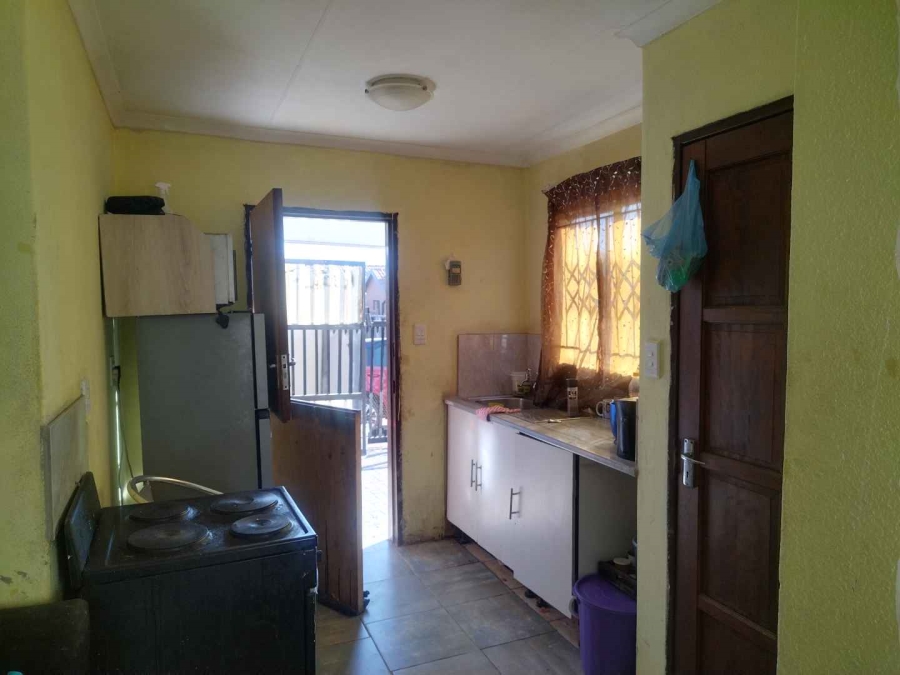 2 Bedroom Property for Sale in Soshanguve VV Gauteng