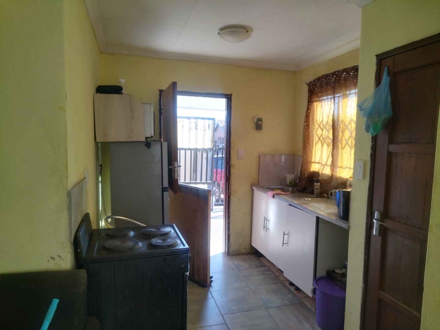 2 Bedroom Property for Sale in Soshanguve VV Gauteng