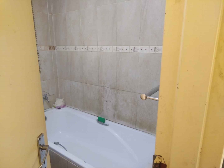 2 Bedroom Property for Sale in Soshanguve VV Gauteng