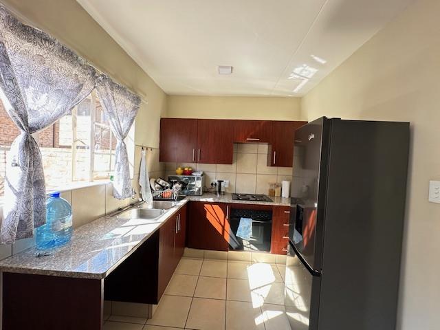 3 Bedroom Property for Sale in Annlin Gauteng