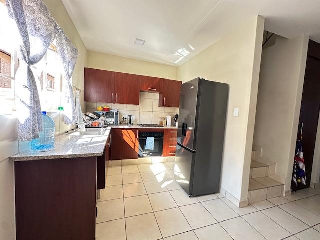 3 Bedroom Property for Sale in Annlin Gauteng