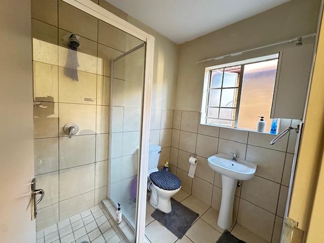 3 Bedroom Property for Sale in Annlin Gauteng