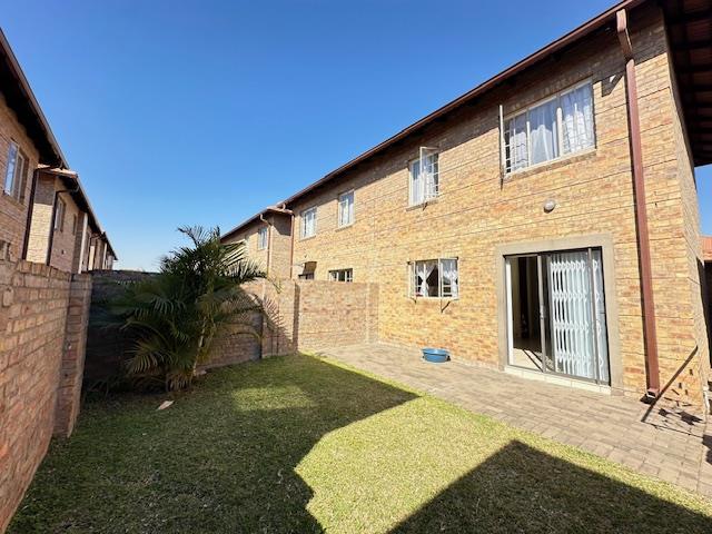 3 Bedroom Property for Sale in Annlin Gauteng