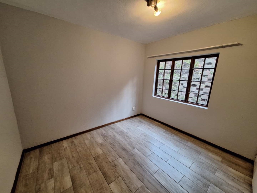 To Let 2 Bedroom Property for Rent in Constantia Kloof Gauteng