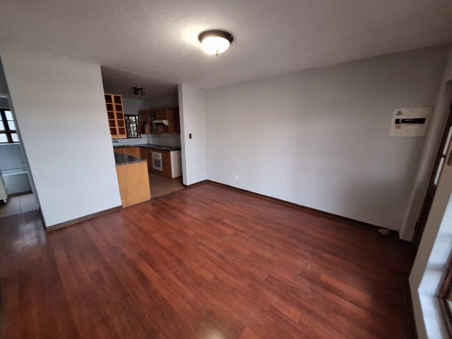 To Let 2 Bedroom Property for Rent in Constantia Kloof Gauteng