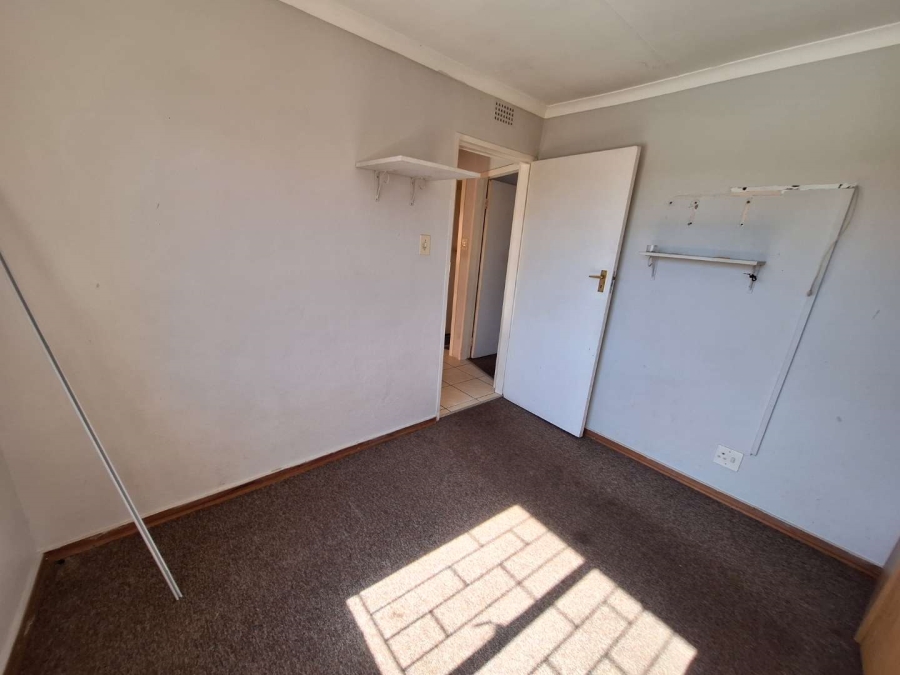To Let 3 Bedroom Property for Rent in Florida Gauteng