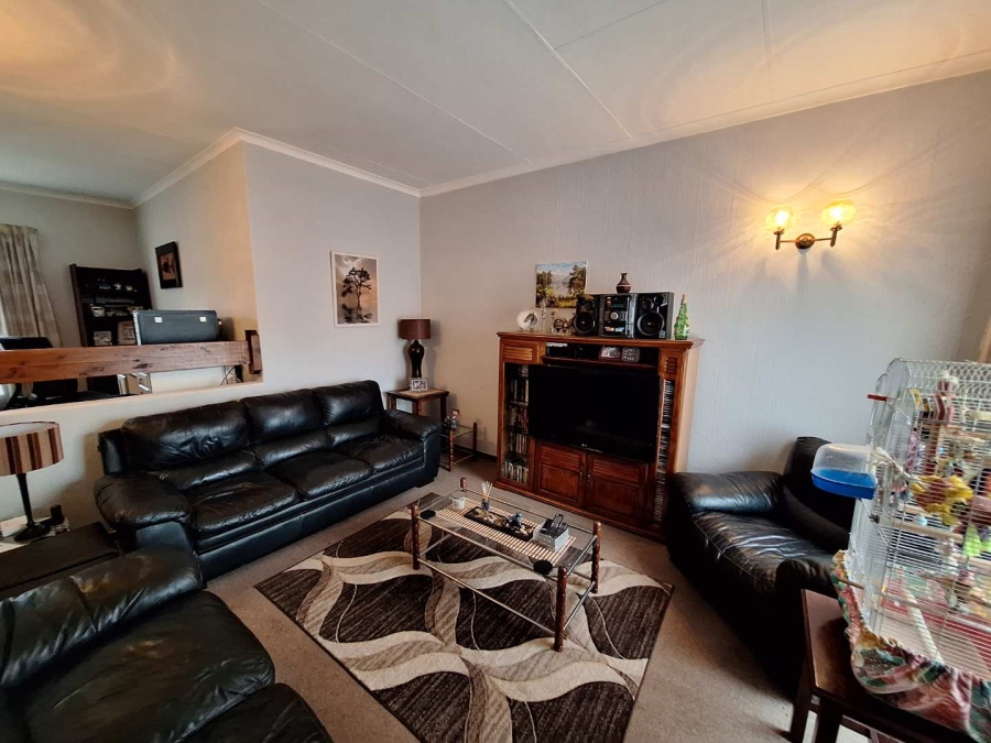 2 Bedroom Property for Sale in Montgomery Park Gauteng
