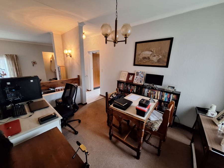 2 Bedroom Property for Sale in Montgomery Park Gauteng