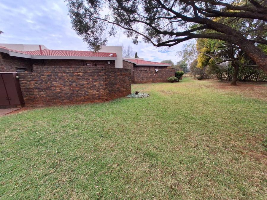 2 Bedroom Property for Sale in Montgomery Park Gauteng