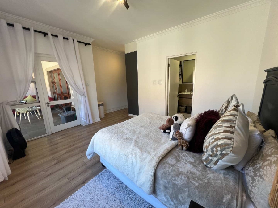 To Let 2 Bedroom Property for Rent in Rivonia Gauteng