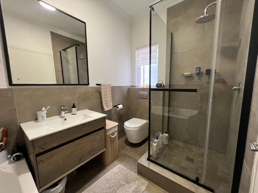 To Let 2 Bedroom Property for Rent in Rivonia Gauteng