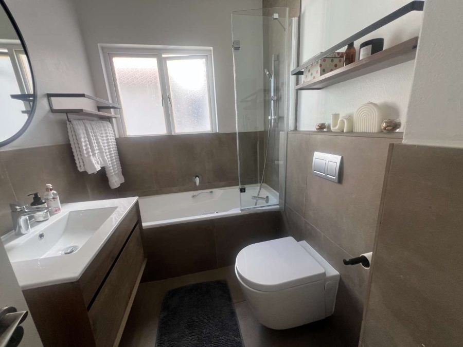 To Let 2 Bedroom Property for Rent in Rivonia Gauteng