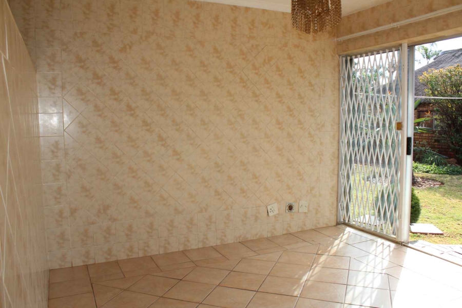 To Let 2 Bedroom Property for Rent in Hesteapark Gauteng