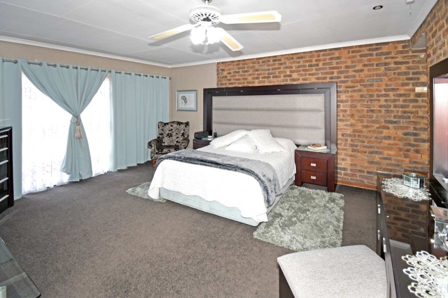 3 Bedroom Property for Sale in Dalpark Gauteng