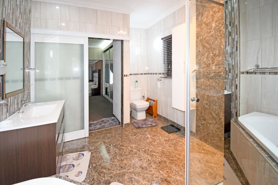 3 Bedroom Property for Sale in Dalpark Gauteng