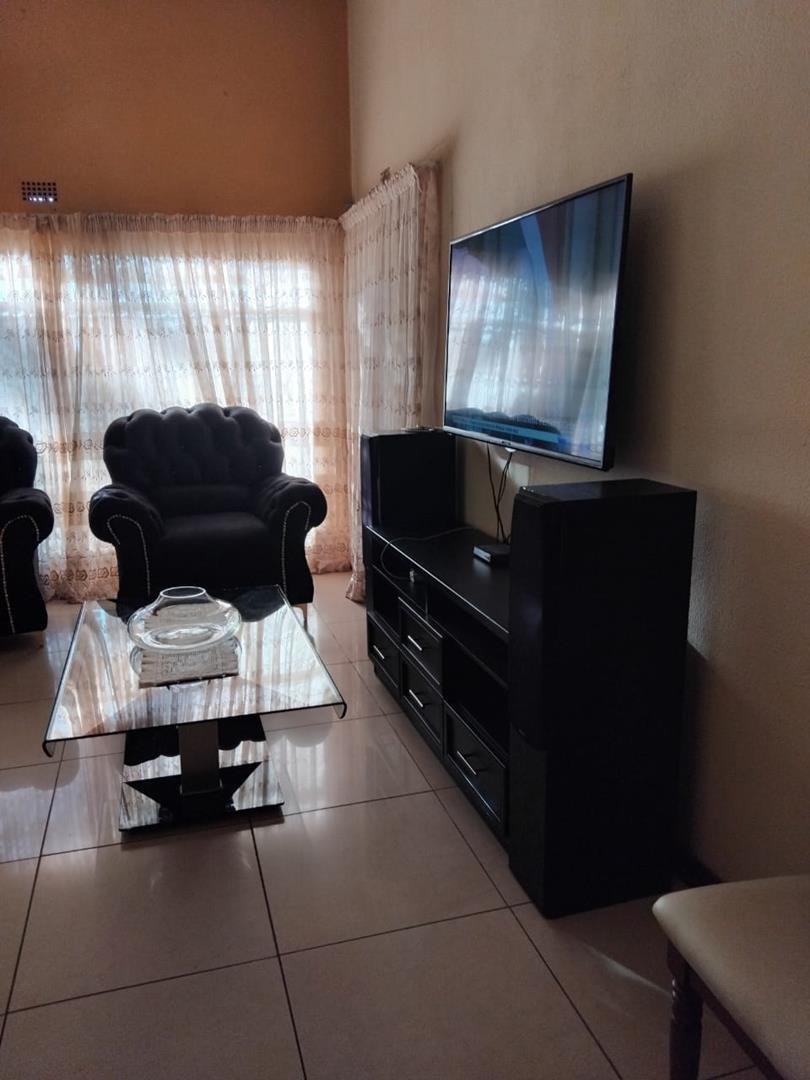 3 Bedroom Property for Sale in Dawn Park Gauteng