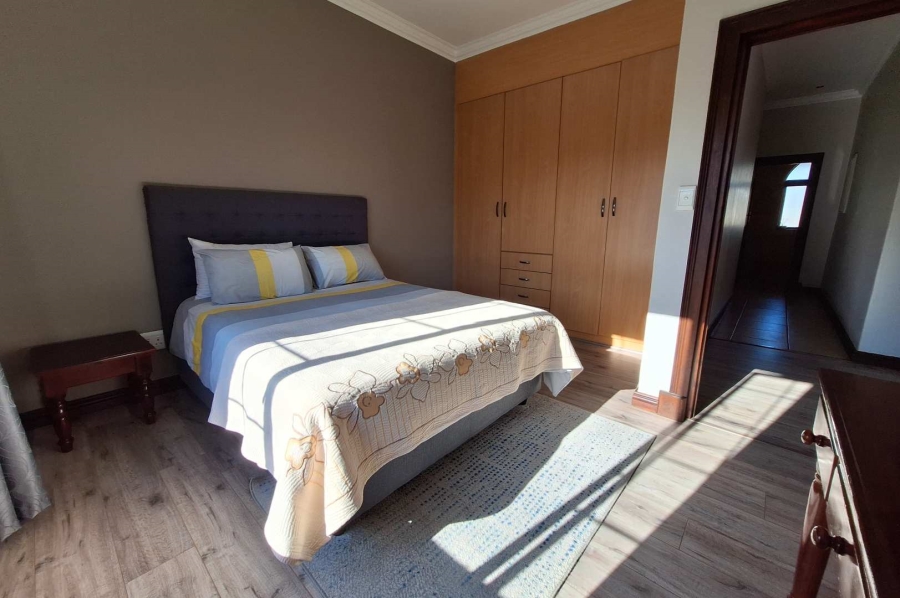 To Let 4 Bedroom Property for Rent in Silver Lakes Gauteng