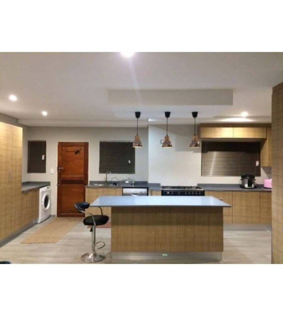 To Let 3 Bedroom Property for Rent in Weltevreden Park Gauteng