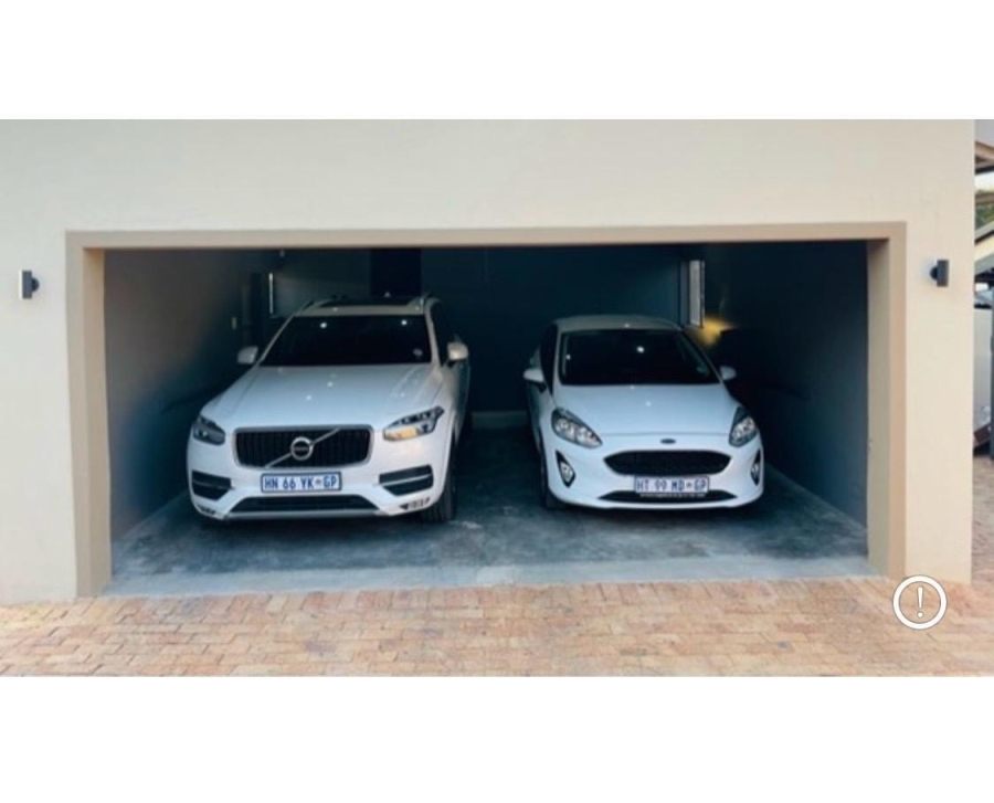 To Let 3 Bedroom Property for Rent in Weltevreden Park Gauteng