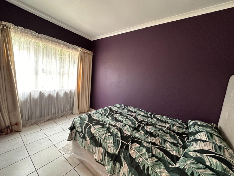 To Let 3 Bedroom Property for Rent in Florida Gauteng