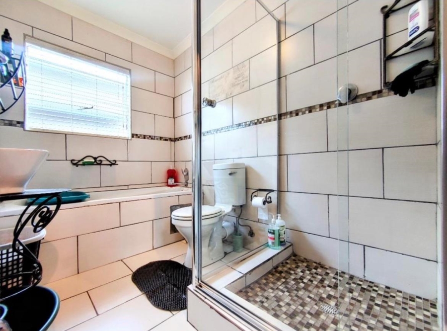 2 Bedroom Property for Sale in Van Dyk Park Gauteng