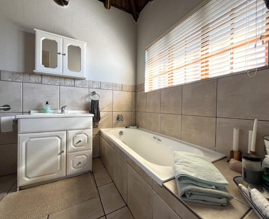 3 Bedroom Property for Sale in Rynfield Gauteng