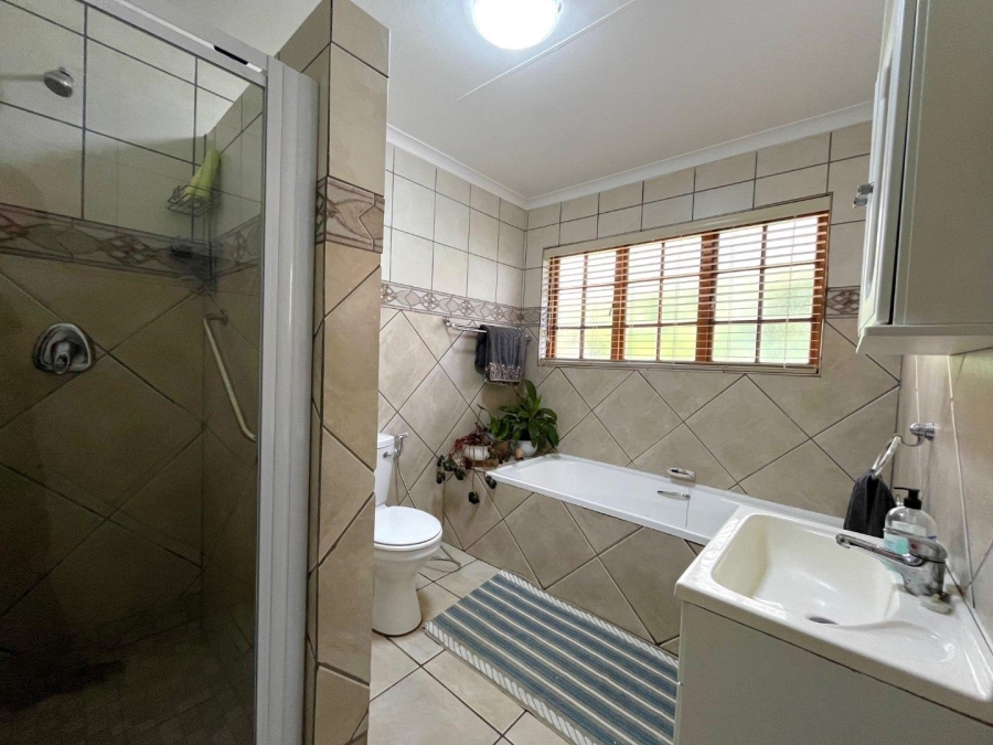 3 Bedroom Property for Sale in Rynfield Gauteng