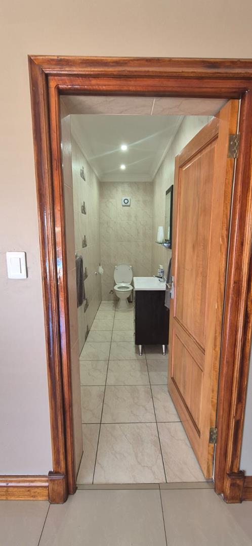 4 Bedroom Property for Sale in Bassonia Gauteng