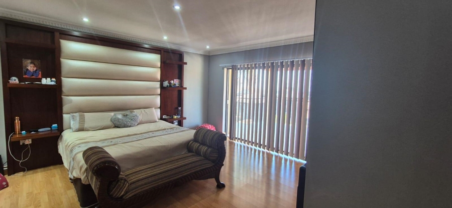 4 Bedroom Property for Sale in Bassonia Gauteng