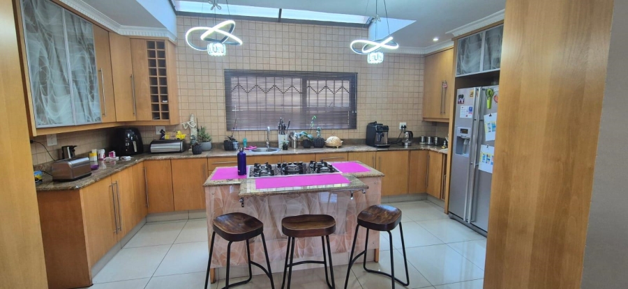 4 Bedroom Property for Sale in Bassonia Gauteng