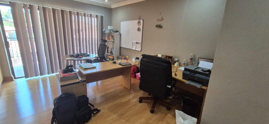 4 Bedroom Property for Sale in Bassonia Gauteng