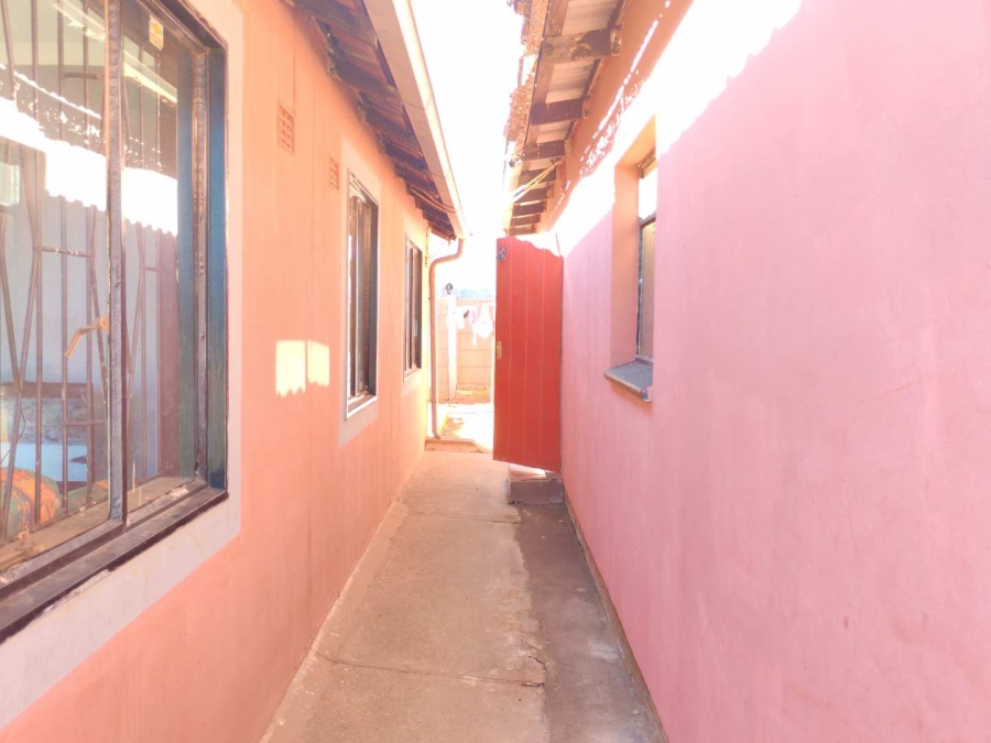 0 Bedroom Property for Sale in Lenasia Ext 13 Gauteng