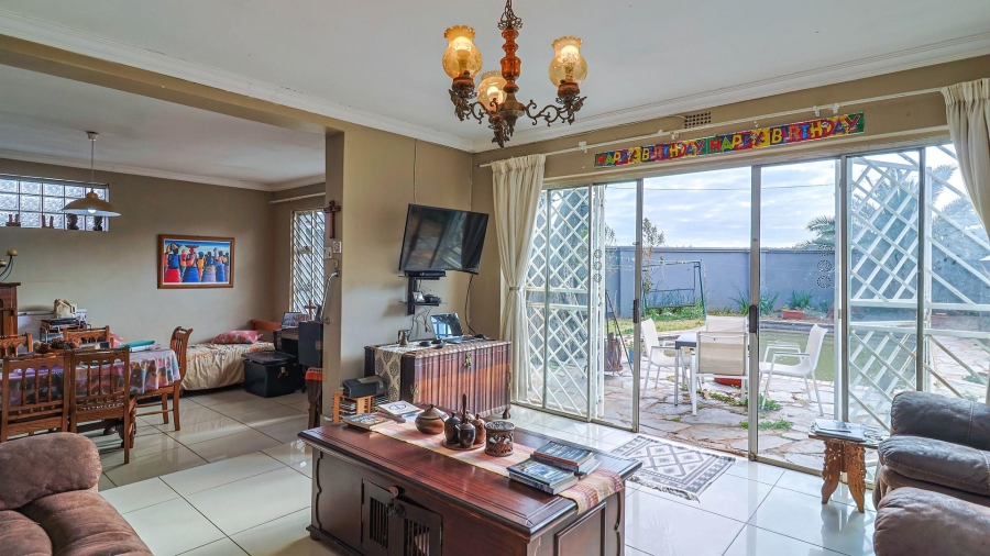 3 Bedroom Property for Sale in Sophiatown Gauteng