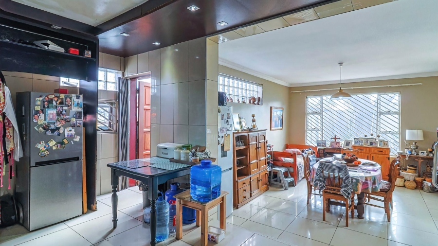 3 Bedroom Property for Sale in Sophiatown Gauteng