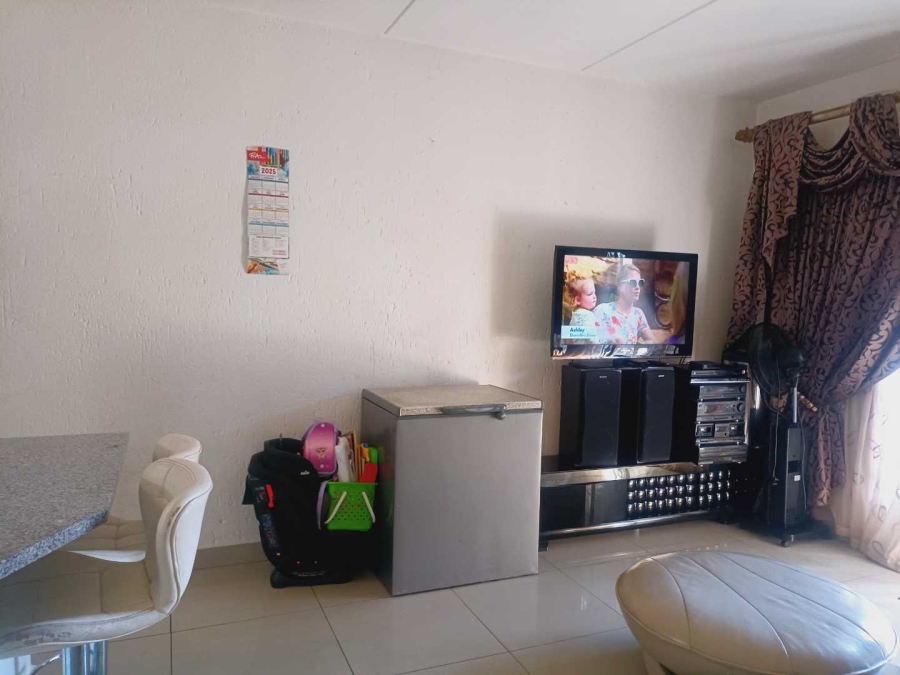 2 Bedroom Property for Sale in Malanshof Gauteng