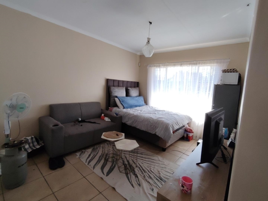 To Let 3 Bedroom Property for Rent in The Reeds Gauteng