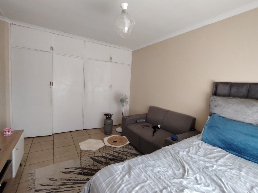 To Let 3 Bedroom Property for Rent in The Reeds Gauteng