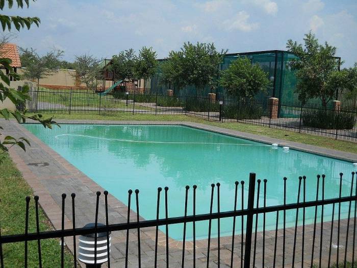 To Let 1 Bedroom Property for Rent in Silver Lakes Gauteng