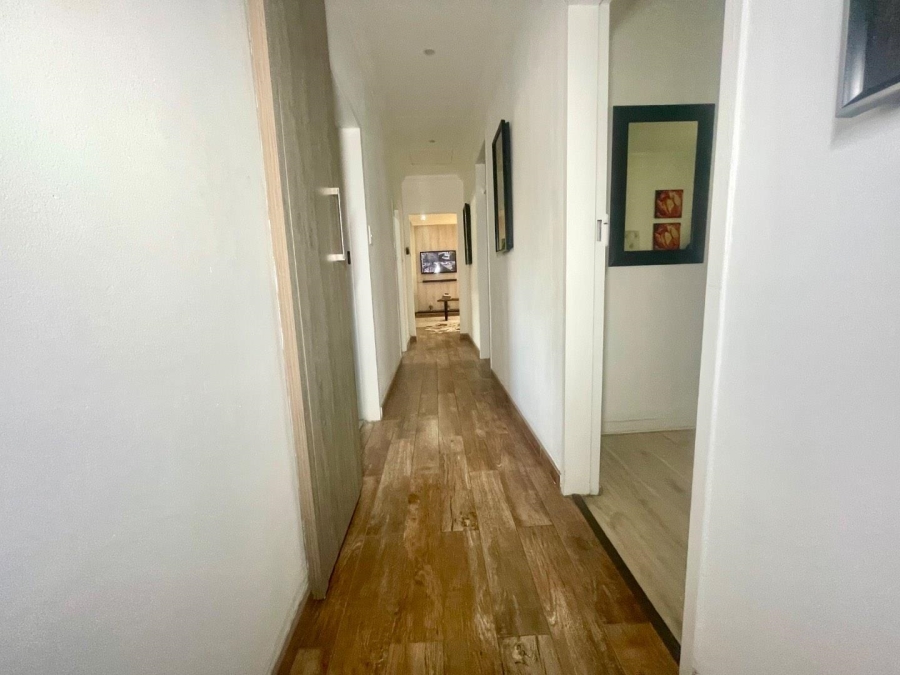 To Let 3 Bedroom Property for Rent in Esther Park Gauteng