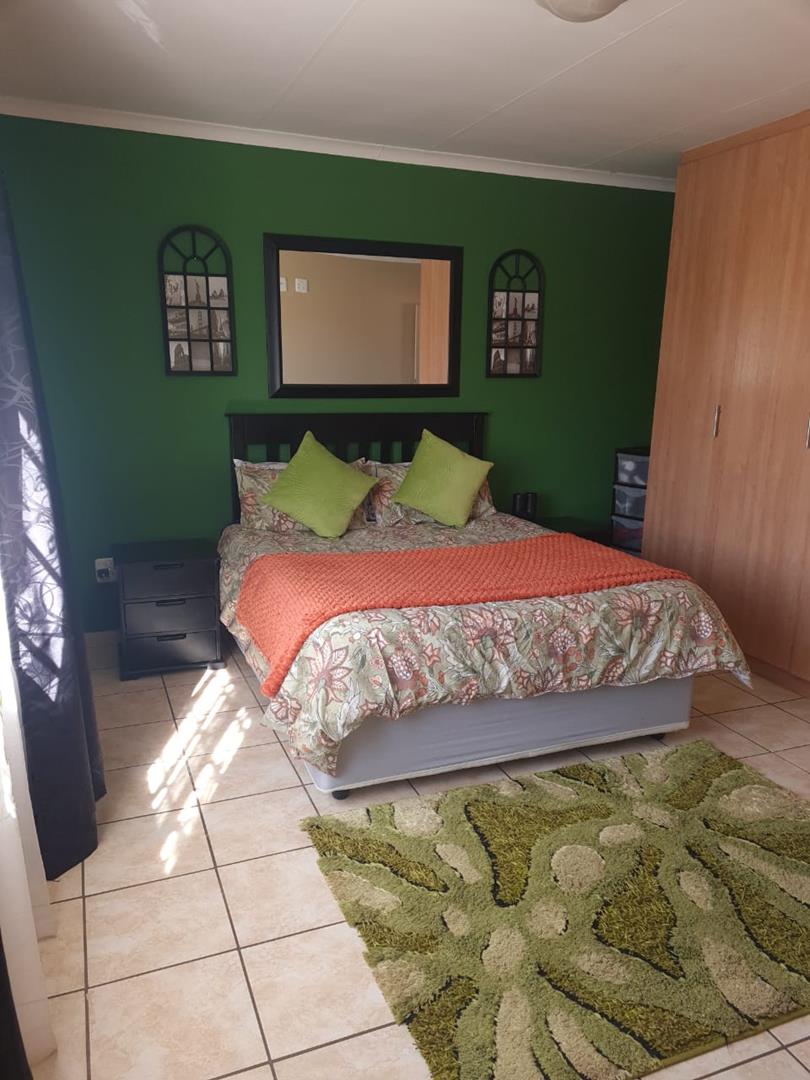 To Let 2 Bedroom Property for Rent in Riversdale Gauteng