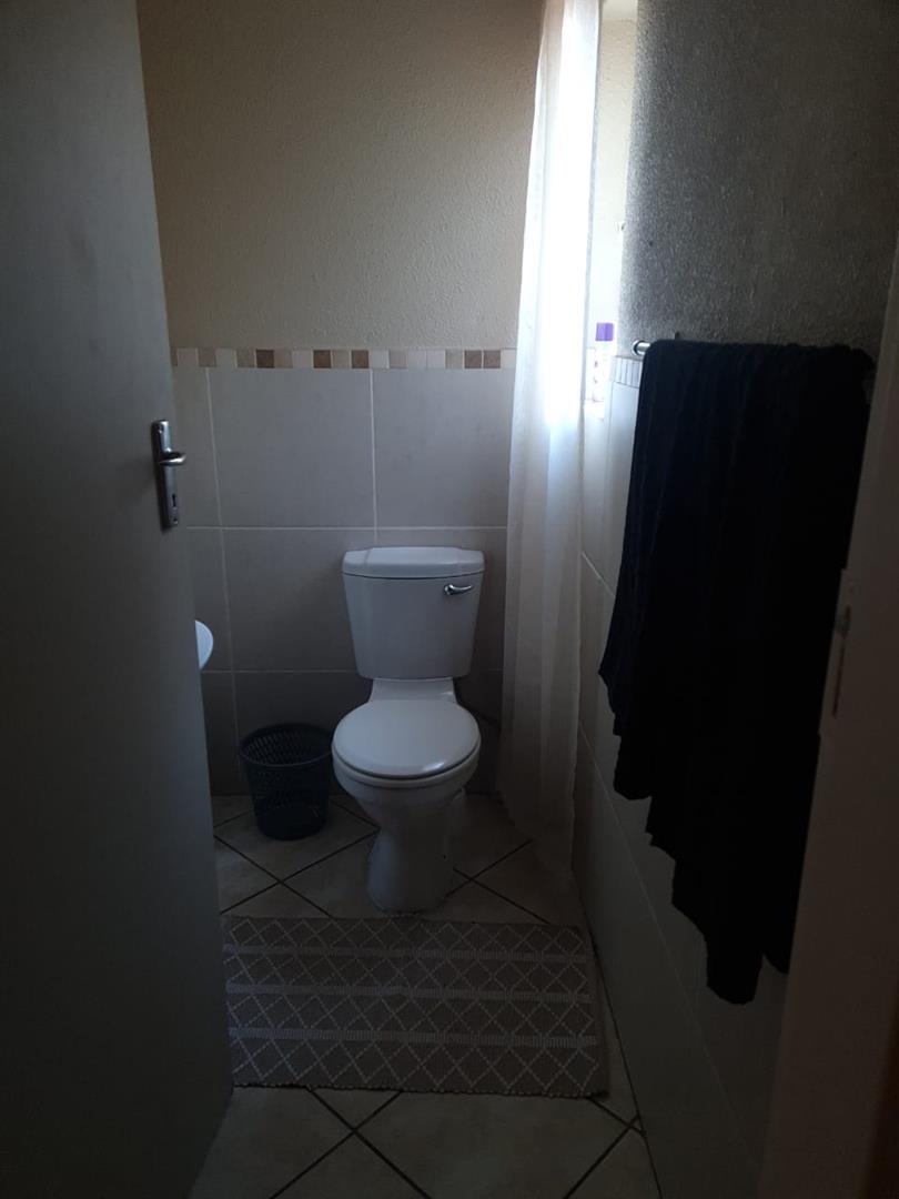 To Let 2 Bedroom Property for Rent in Riversdale Gauteng