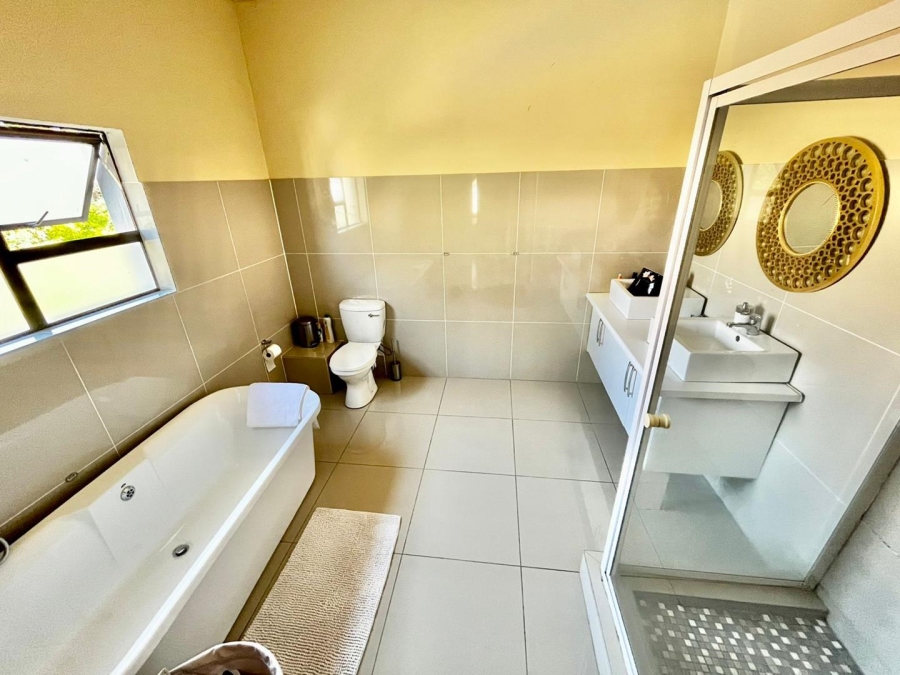 4 Bedroom Property for Sale in Willow Acres Gauteng
