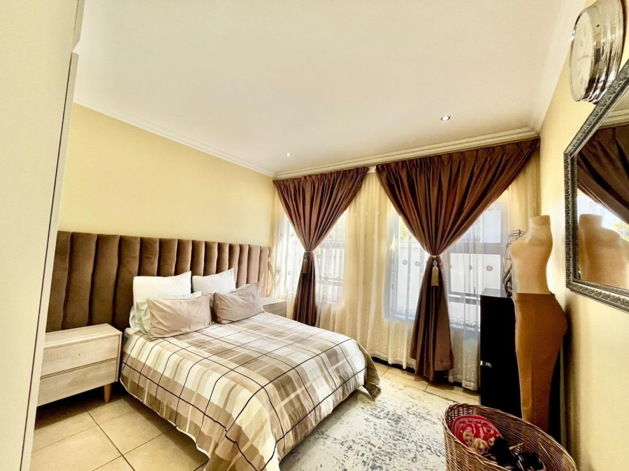 4 Bedroom Property for Sale in Willow Acres Gauteng