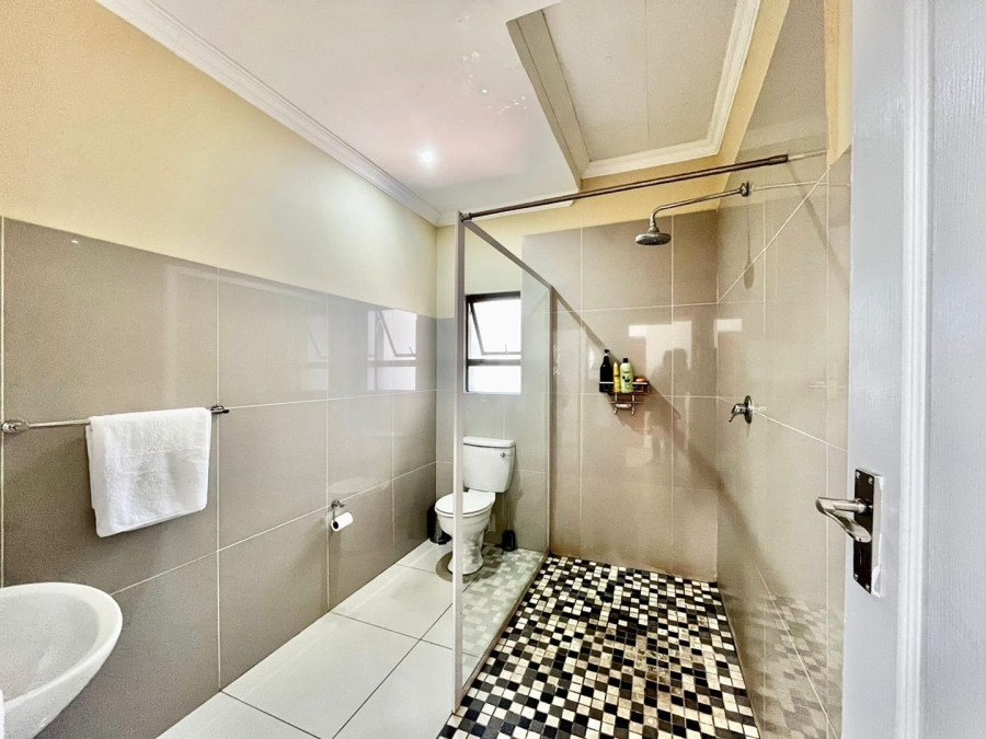 4 Bedroom Property for Sale in Willow Acres Gauteng