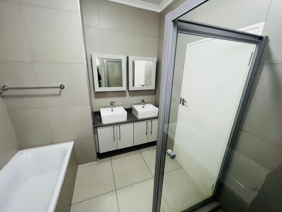 To Let 3 Bedroom Property for Rent in Carlswald Gauteng